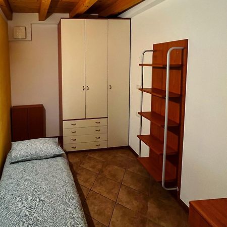 Casa Vacanze Al Lago P2 Monasterolo del Castello Zewnętrze zdjęcie