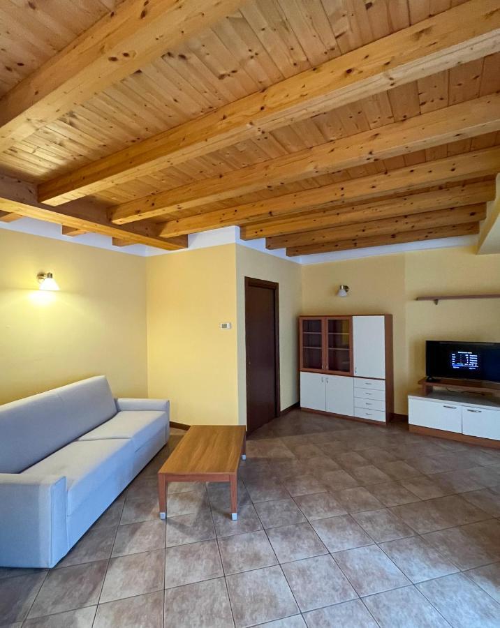 Casa Vacanze Al Lago P2 Monasterolo del Castello Zewnętrze zdjęcie
